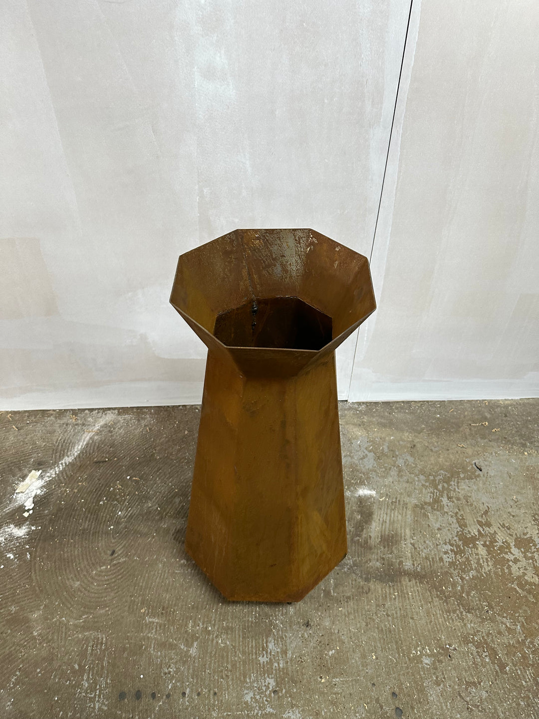 EdgePod Slim – Geometric Metal Vase - Pot-Old n Dazed
