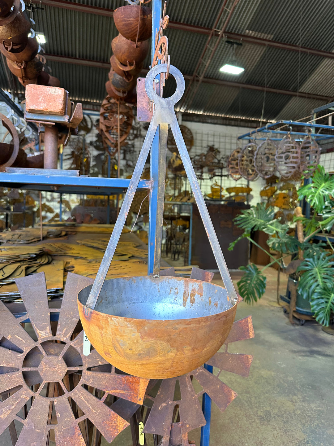 Hanging Pot-Old n Dazed