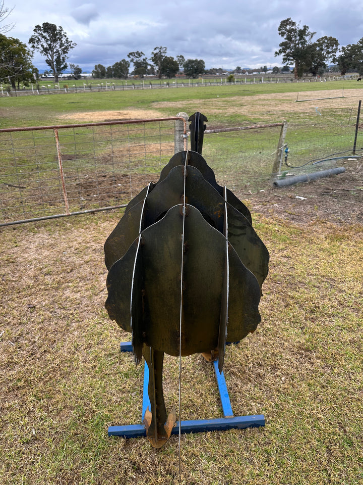 Outback Strider – Australian Metal Emu Sculpture-Old n Dazed
