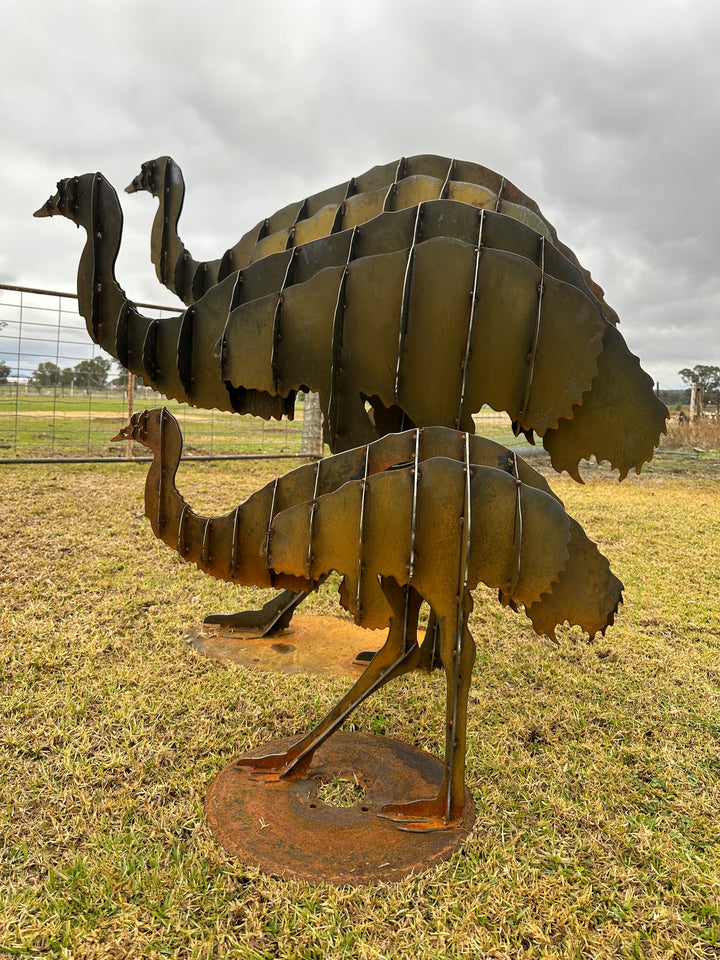 Outback Strider – Australian Metal Emu Sculpture-Old n Dazed