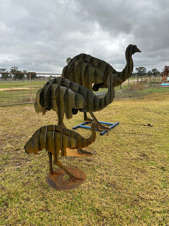 Outback Strider – Australian Metal Emu Sculpture-Old n Dazed