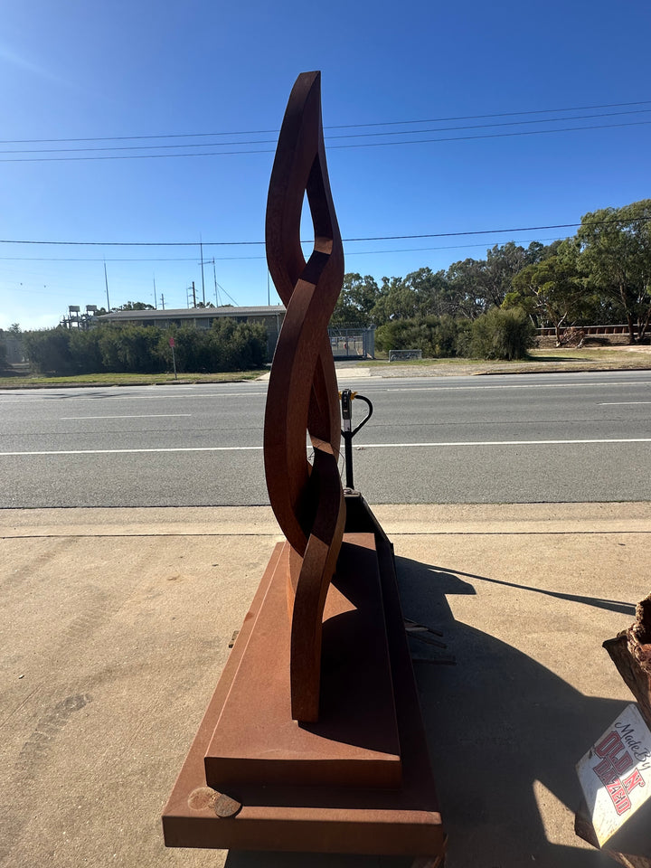 Unbreakable Bond – Mother & Daughter - Contemporary Metal Sculpture-Old n Dazed