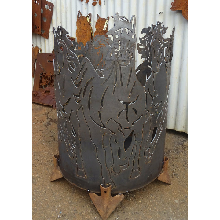 7 Horses Round Fire Pit-Old n Dazed