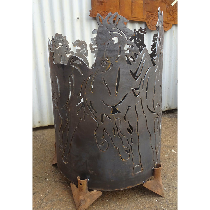 7 Horses Round Fire Pit-Old n Dazed