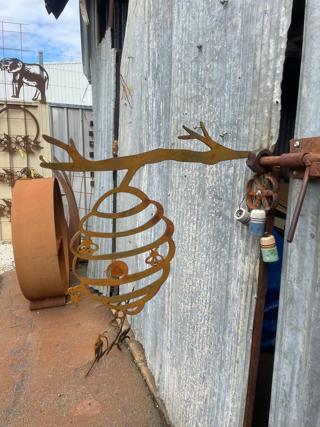 Bee Hive Tree Spike - Metal Garden Art-Old n Dazed