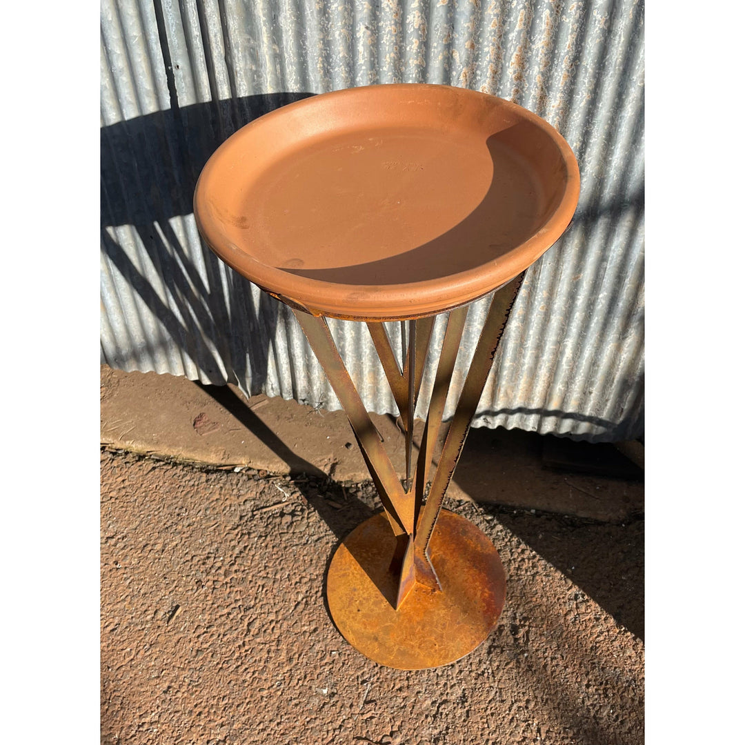 Contemporary Bird Bath Feeder Metal Garden Art-Old n Dazed
