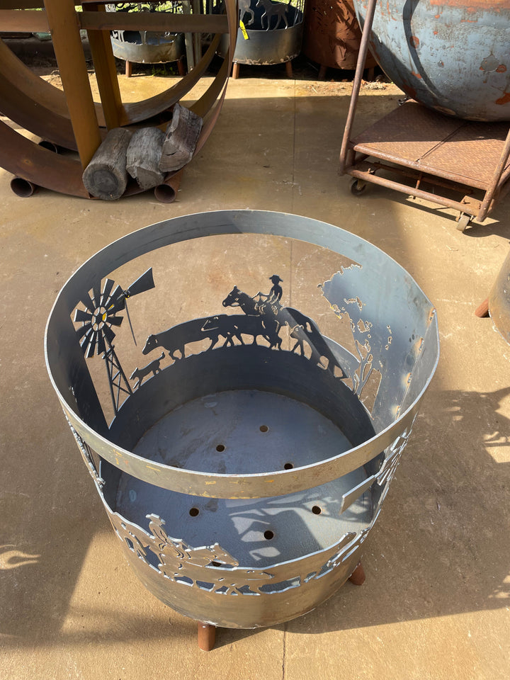 Drover with cattle Round Fire Pit-Old n Dazed