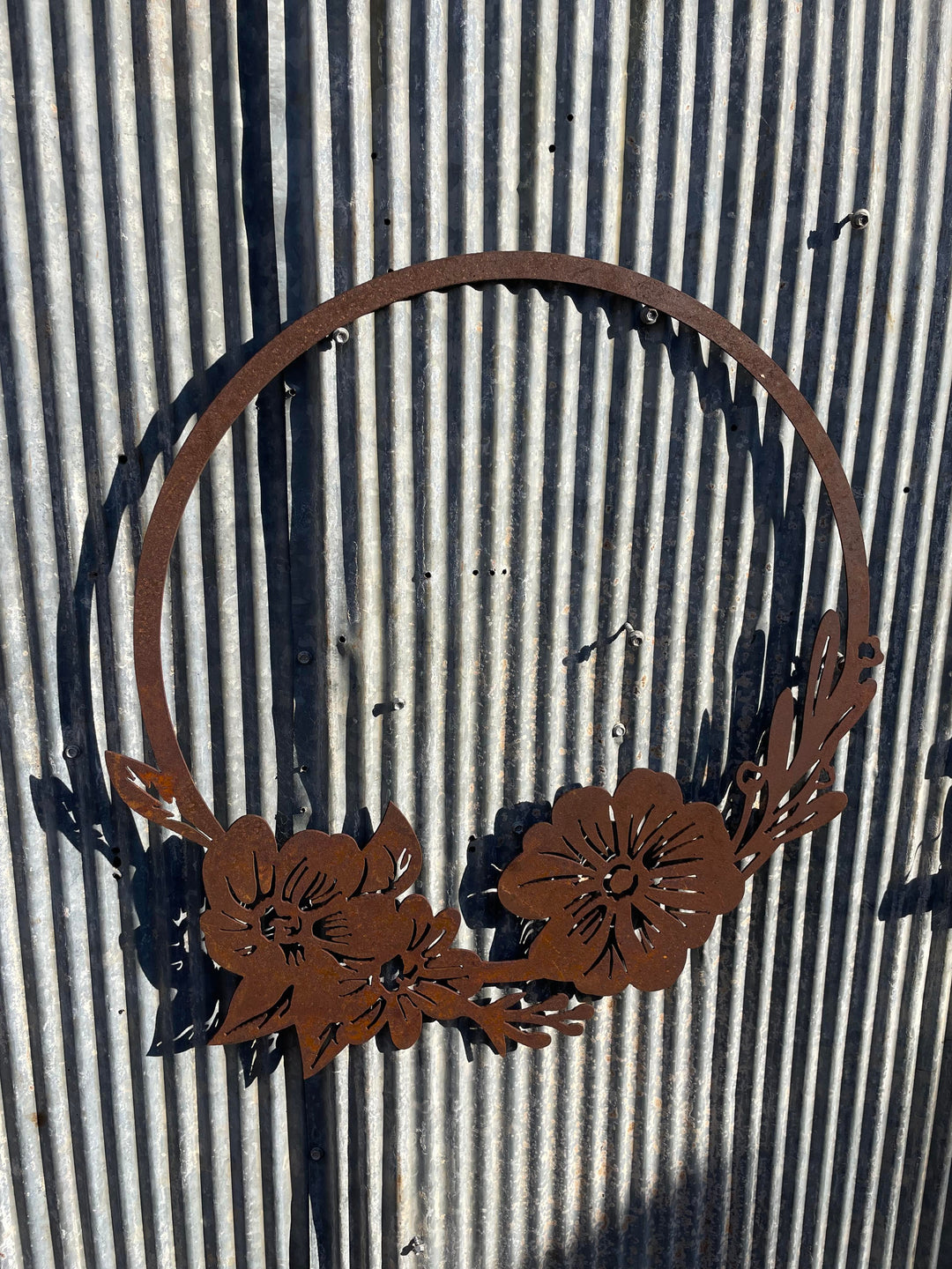 Flower Frame Circle Floral Metal Wall Art-Old n Dazed