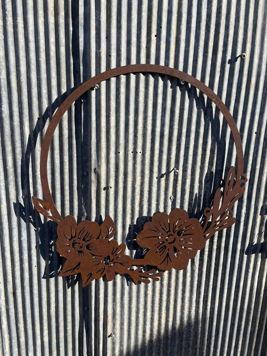 Flower Frame Circle Floral Metal Wall Art-Old n Dazed