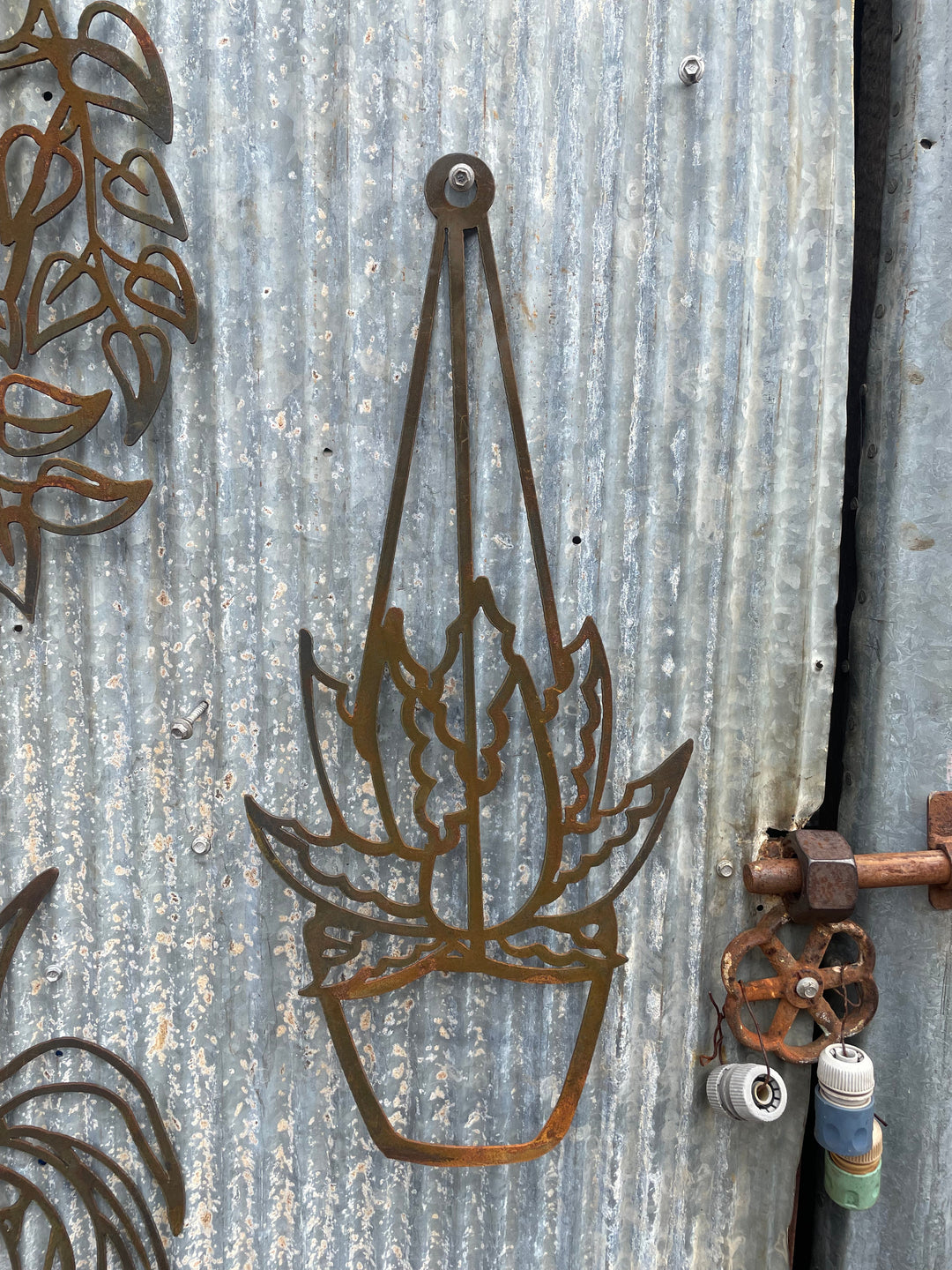 Hanging Plant - Metal Wall Art-Old n Dazed