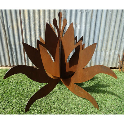 Lotus (3 sizes available) Metal Garden Art-Old n Dazed