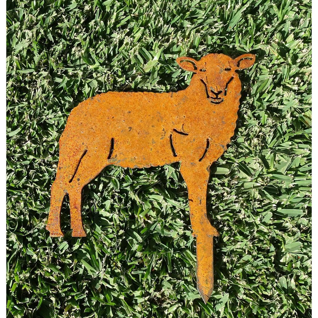 Sheep Metal Garden Art-Old n Dazed
