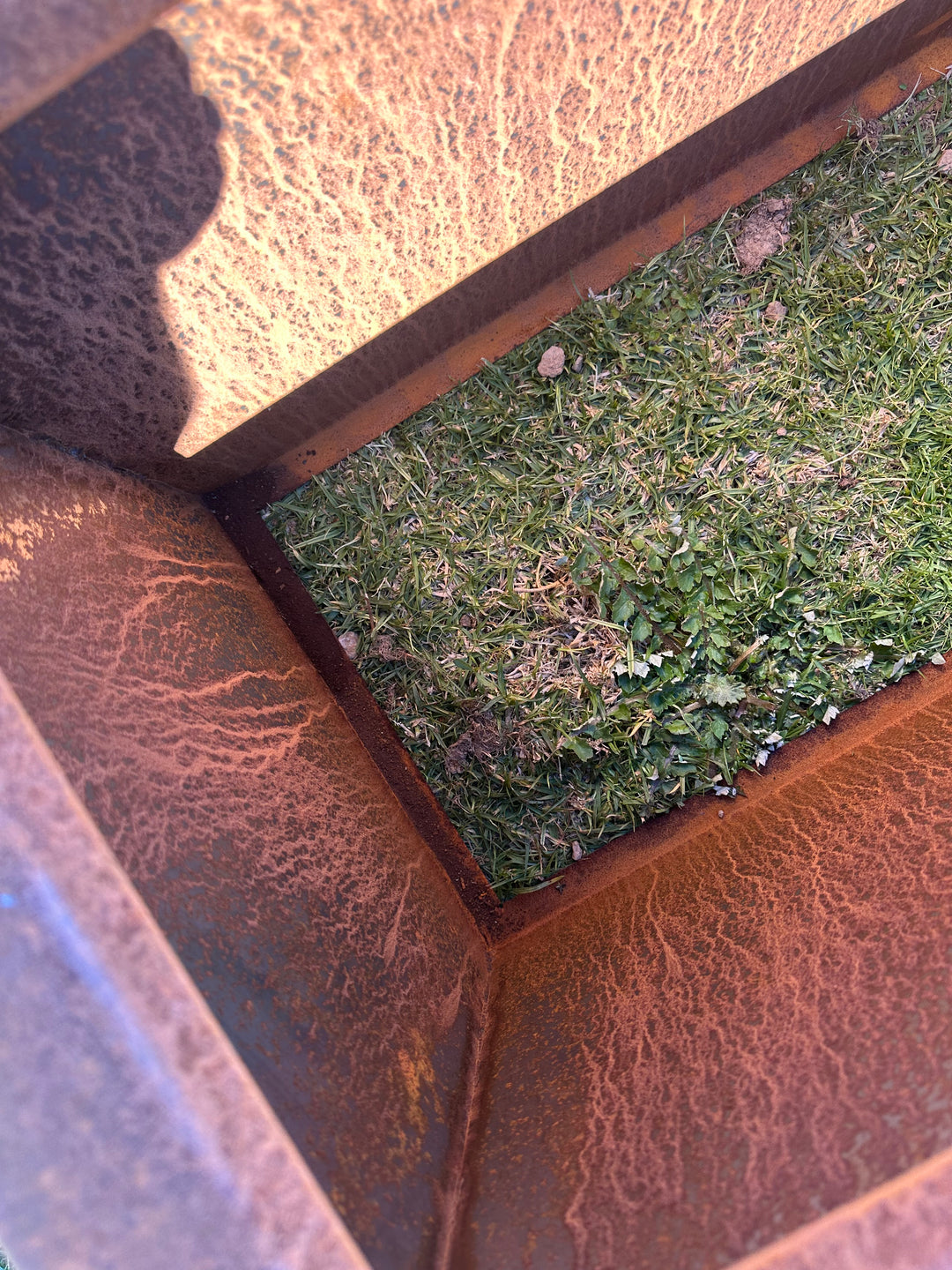 Steel Planter Boxes – Heavy Duty Australian Made Garden Planters