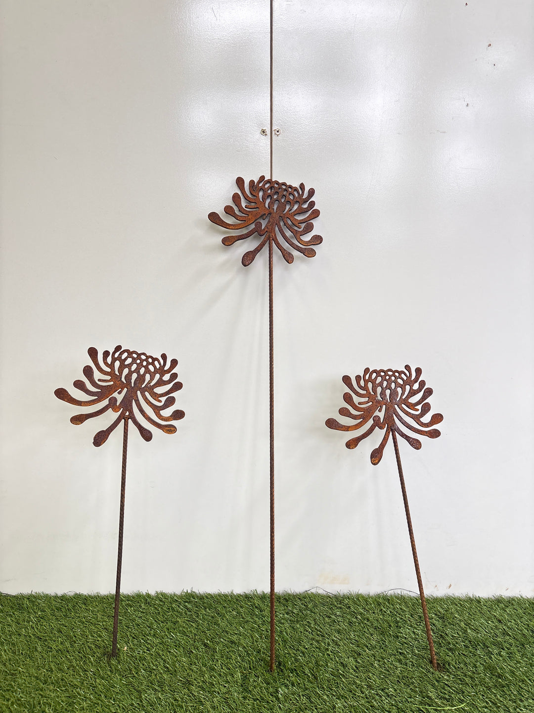 Waratah flower metal garden spike small