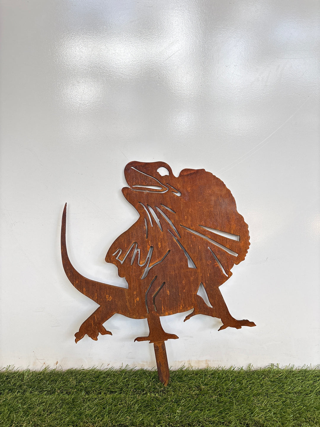 Frill-Necked Lizard Metal Garden Art