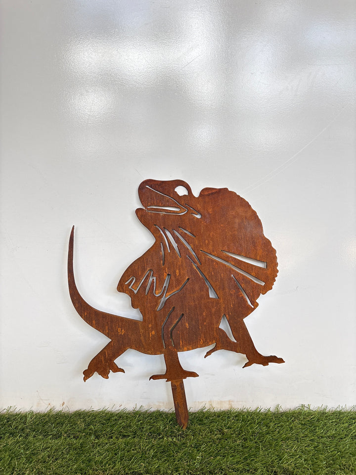 Frill-Necked Lizard Metal Garden Art