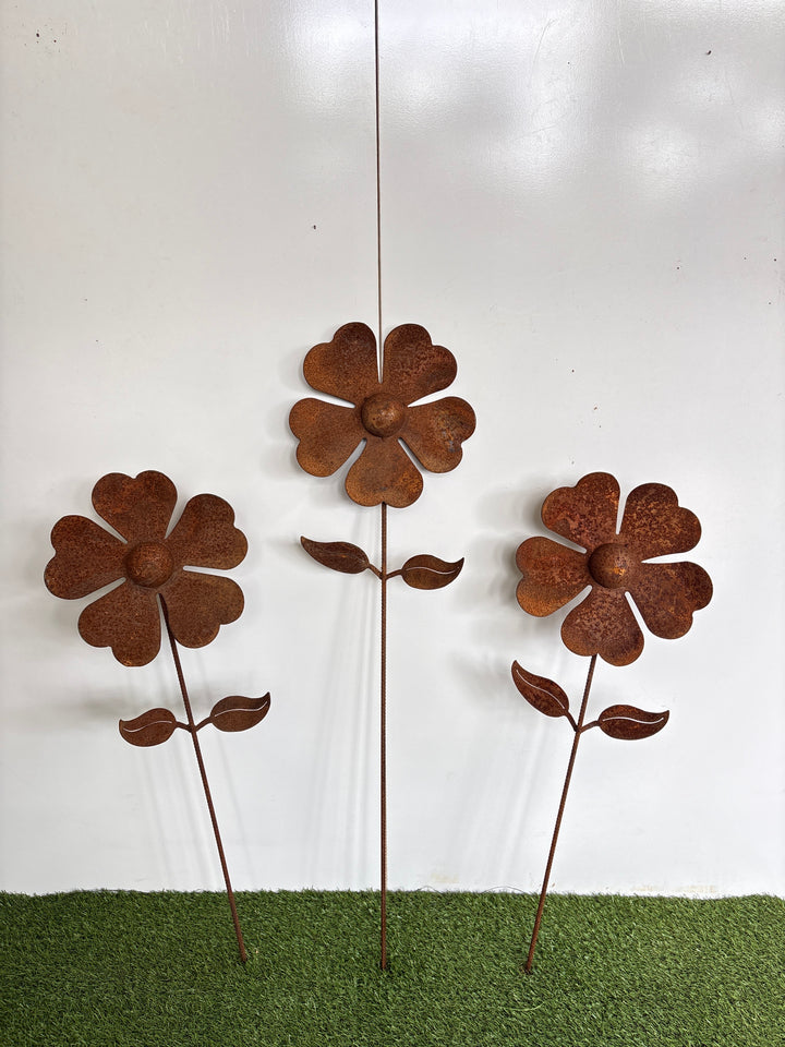 Cosmos Single Layer 1000mm tall Metal Garden Art