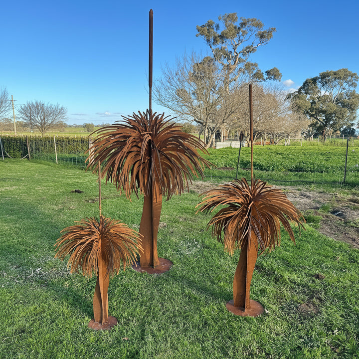 Metal Grass Tree Sculptures – Australian Garden Art