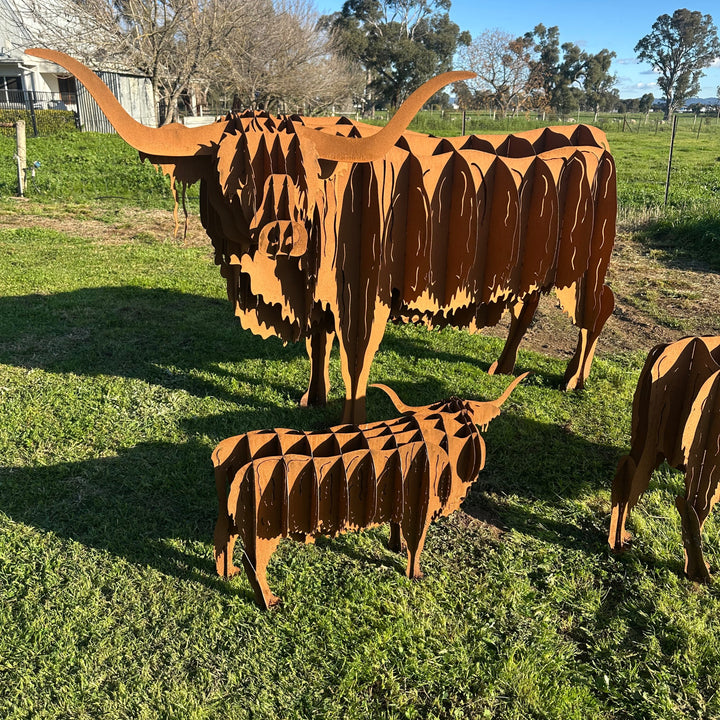Metal Highland Cow Sculpture – Farm &amp; Garden Art