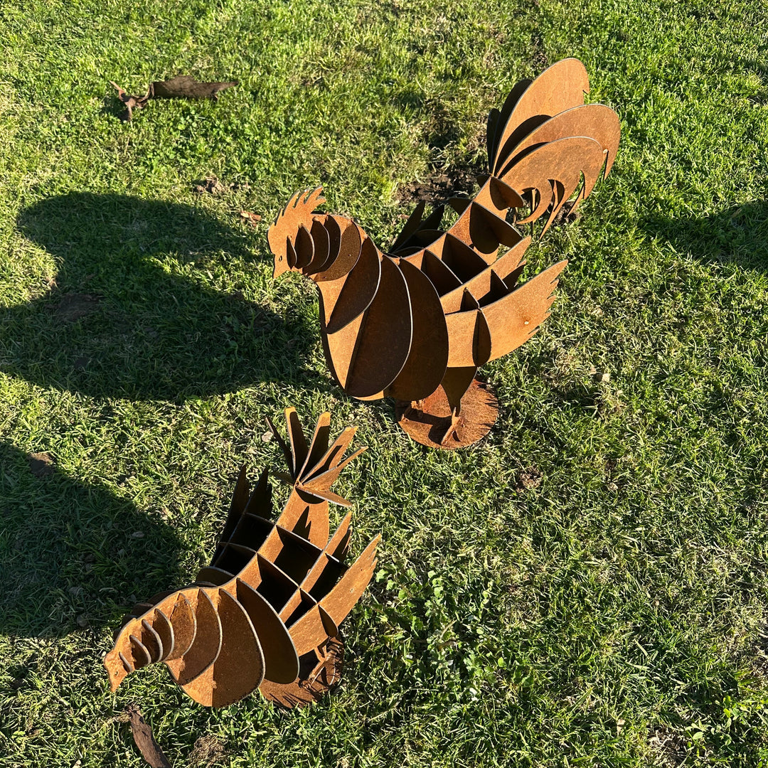 Metal Hen &amp; Rooster Sculptures – Farmyard Garden Art