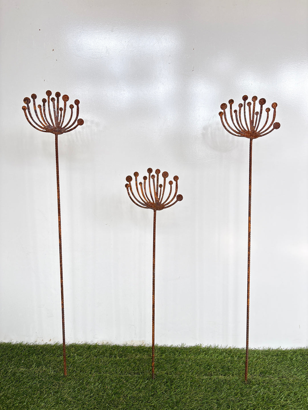 Dandelion Garden Spike Metal Garden Art