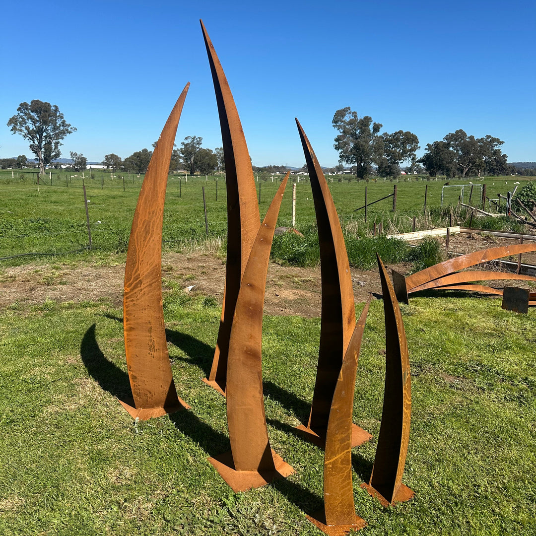 Converge – Contemporary Metal Garden Sculpture