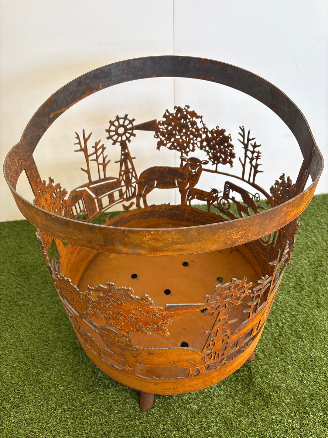 Rural Scene Round Fire Pit - Sheep