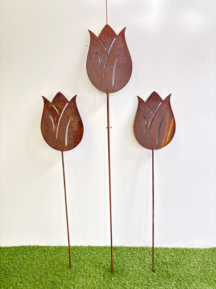 Tulip flower metal garden spike large