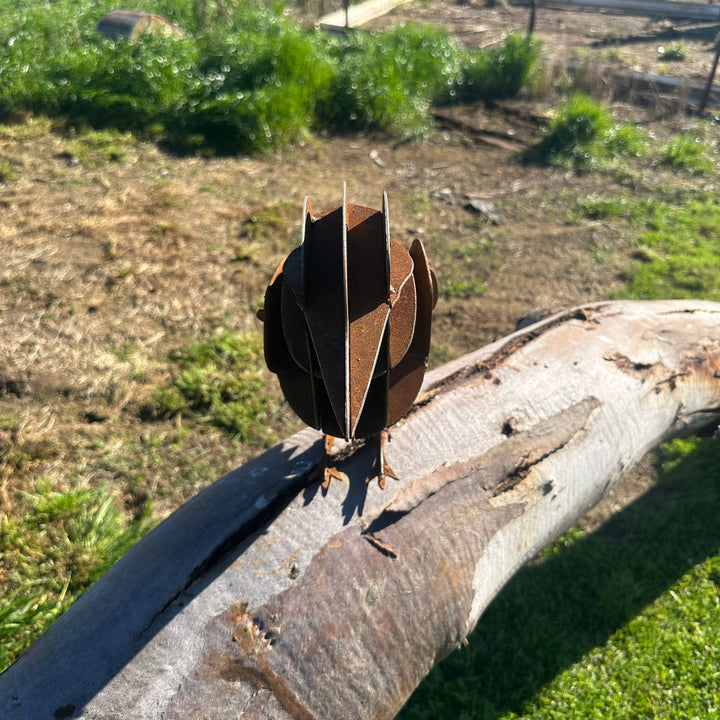 Metal Kookaburra Sculpture – Australian Native Bird Garden Art