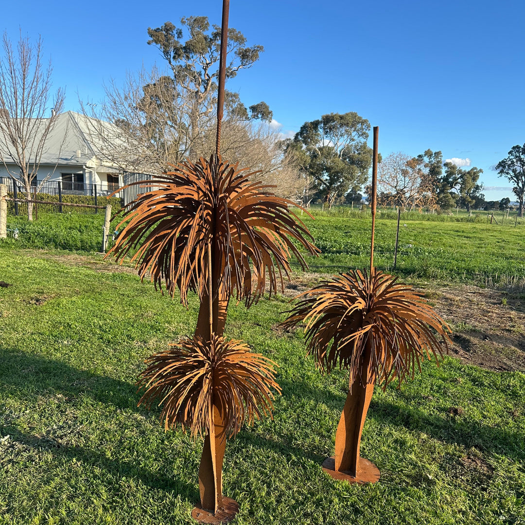 Metal Grass Tree Sculptures – Australian Garden Art