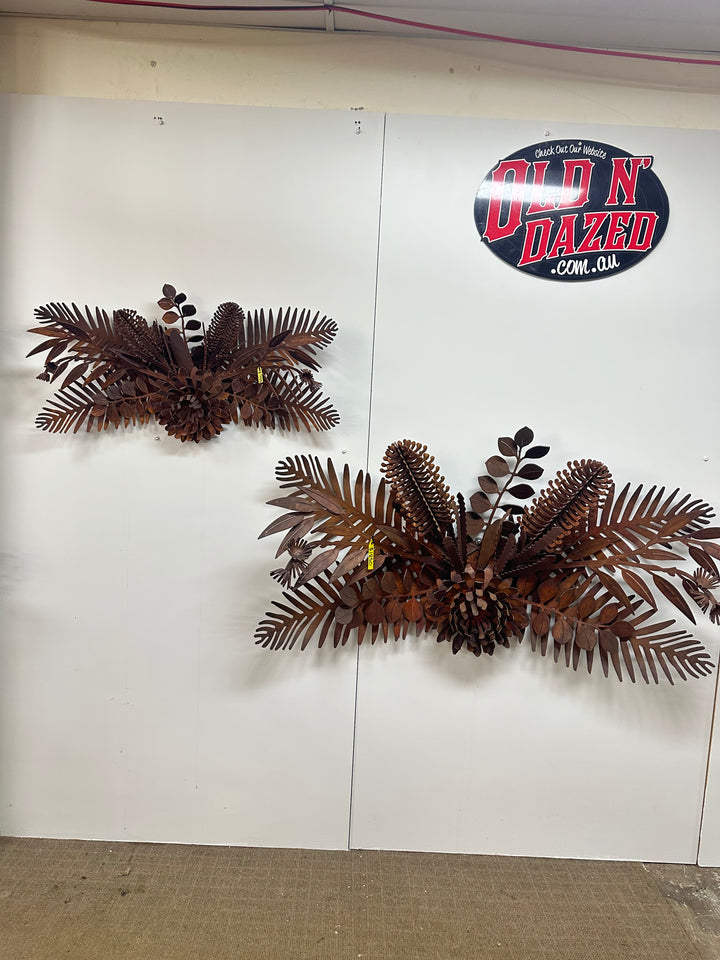 Australian Native Flower Garland – Metal Sculpture - Garden Art