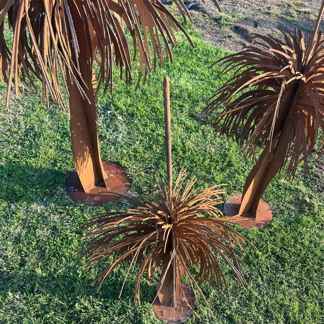 Metal Grass Tree Sculptures – Australian Garden Art