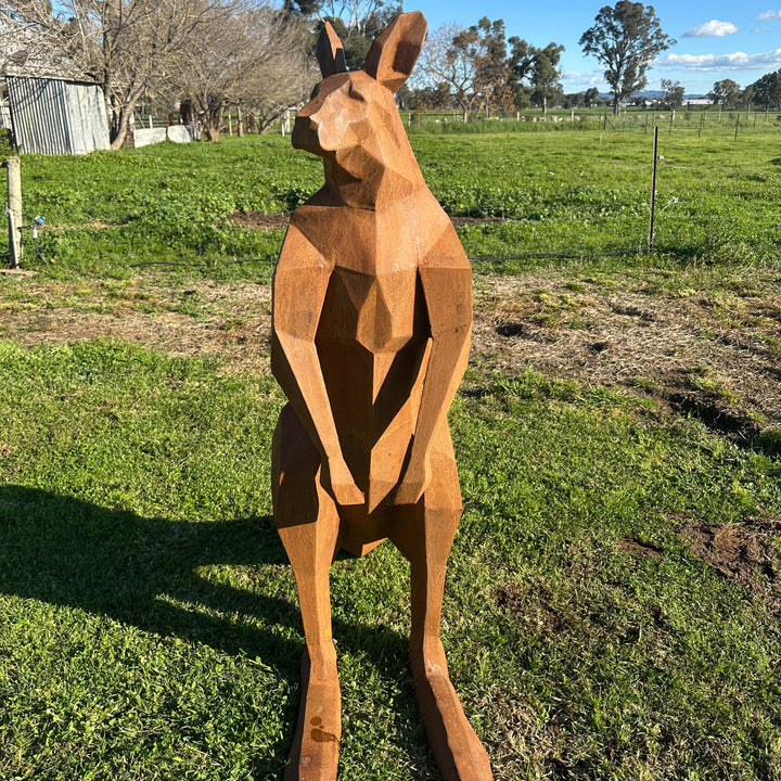 Low Poly Kangaroo – Australian Metal Kangaroo Sculpture