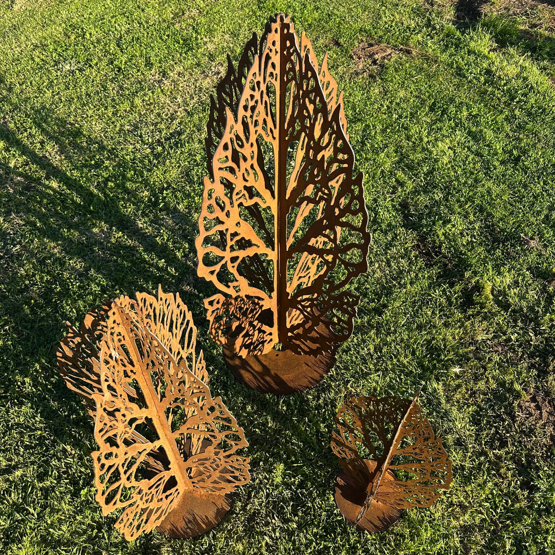 Ironbark Sentinel – Metal Tree Sculpture | Australian Garden Art