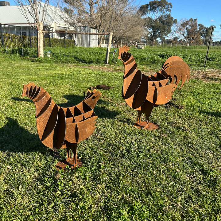 Metal Hen &amp; Rooster Sculptures – Farmyard Garden Art