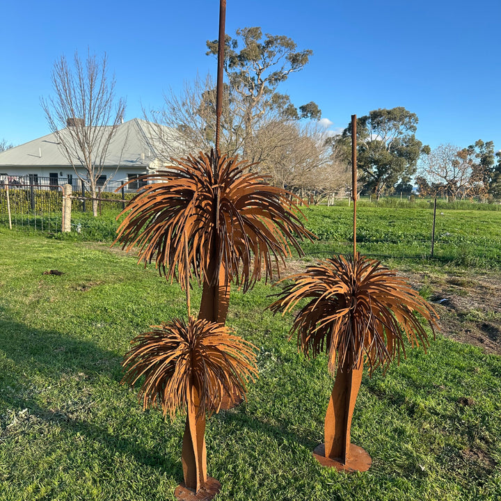 Metal Grass Tree Sculptures – Australian Garden Art