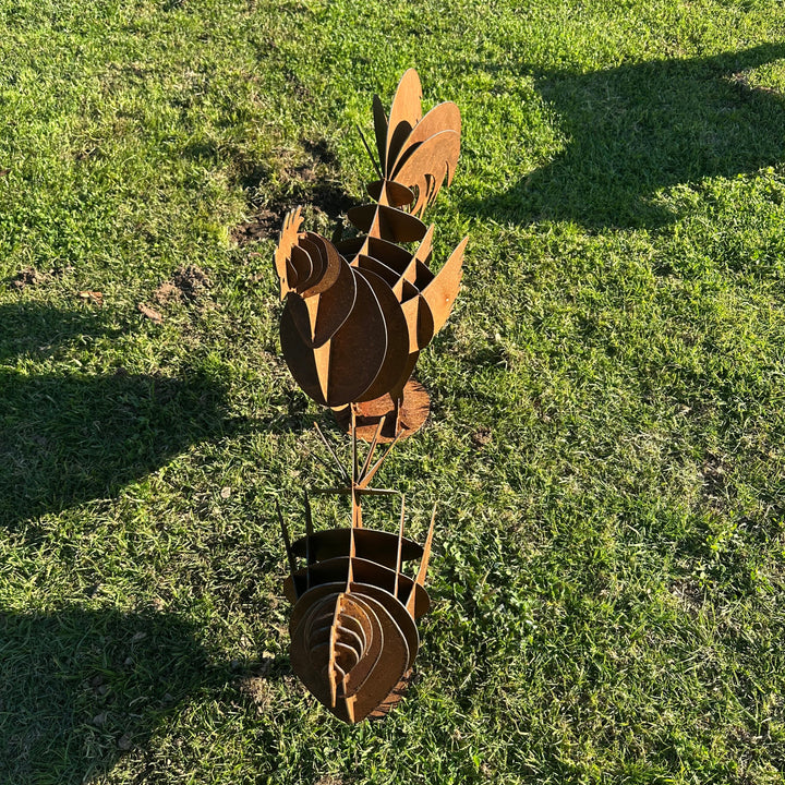 Metal Hen &amp; Rooster Sculptures – Farmyard Garden Art