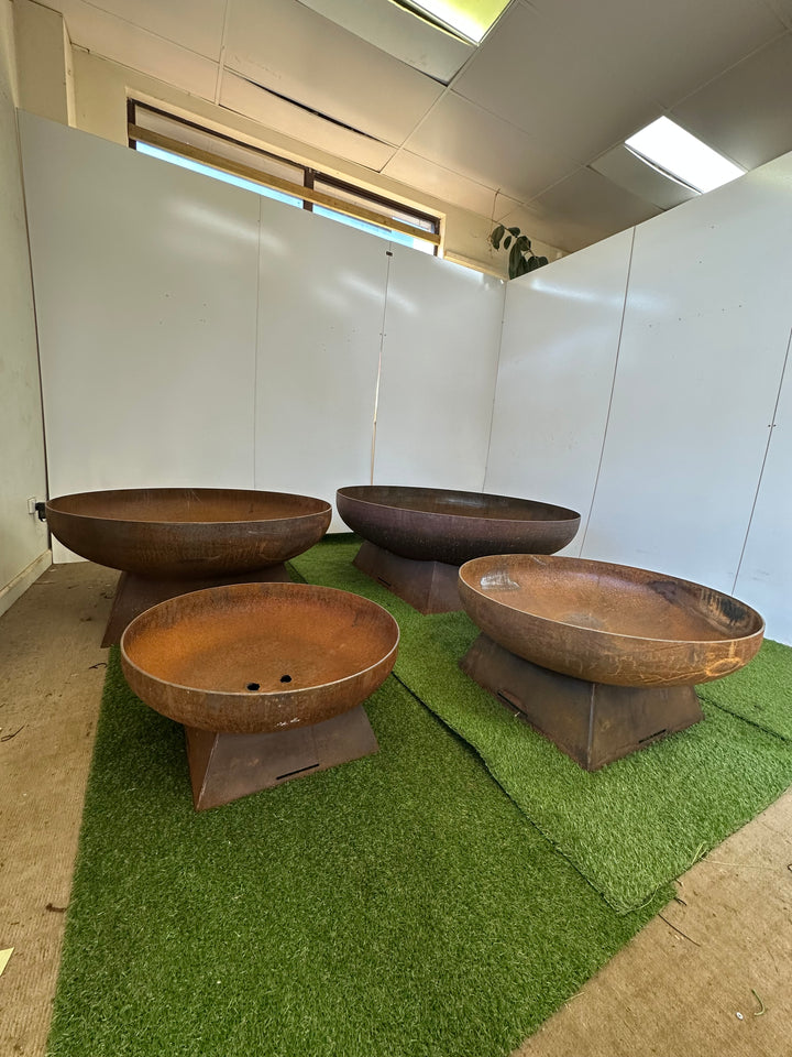 Contemporary Shallow Bowl Fire Pit