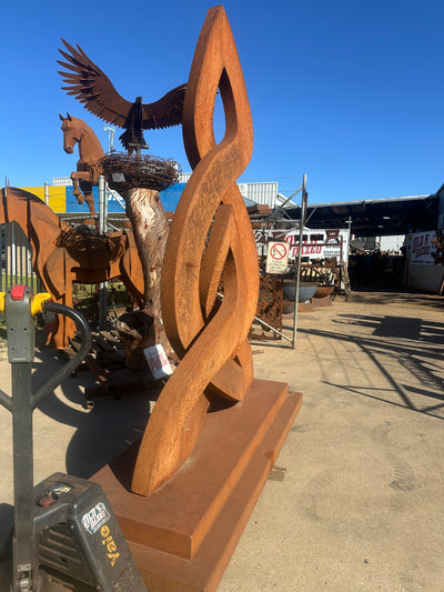 Unbreakable Bond – Mother & Daughter - Contemporary Metal Sculpture