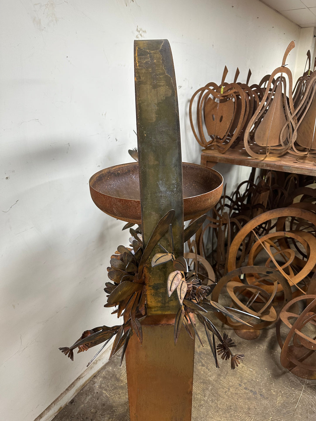 Bush Bloom Bird Bath – Sculpted Metal Art with Native Australian Flora