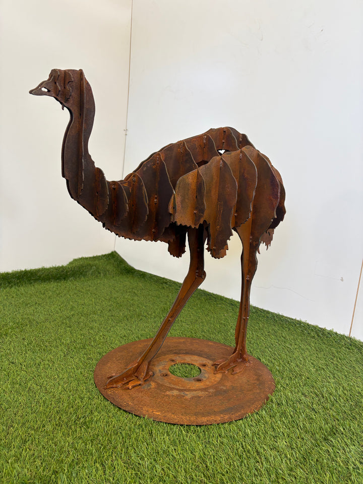 Outback Strider – Australian Metal Emu Sculpture