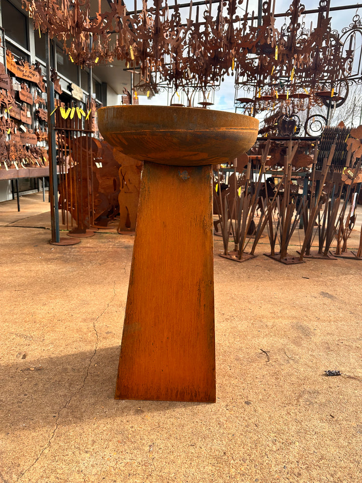 Contemporary Free Standing Bird Bath-Old n Dazed