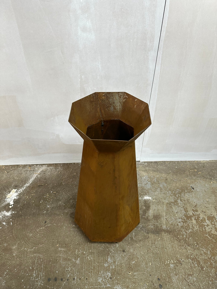 EdgePod Slim – Geometric Metal Vase - Pot-Old n Dazed