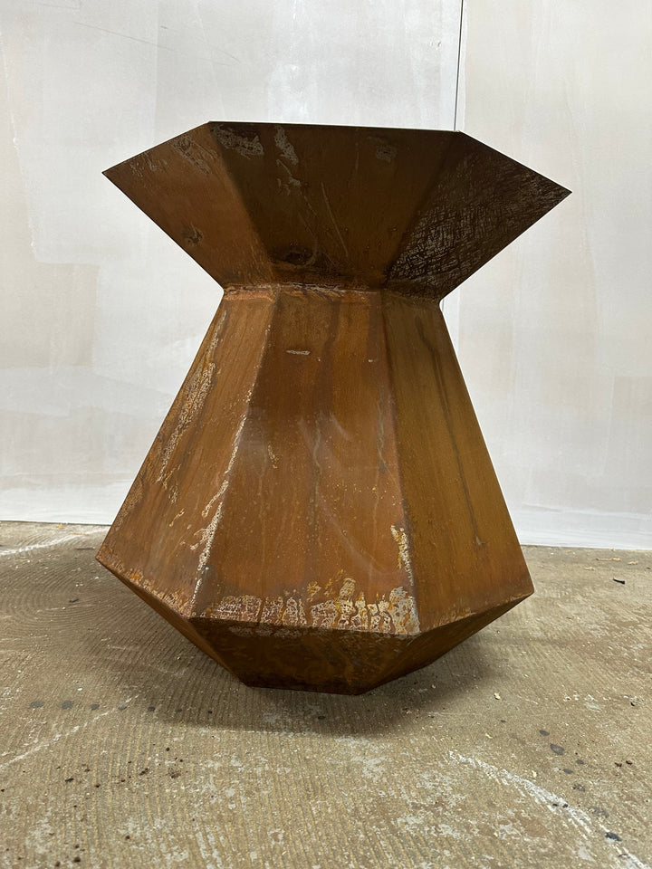 EdgePod Wide – Geometric Metal Vase Pot (Short & Bold)-Old n Dazed