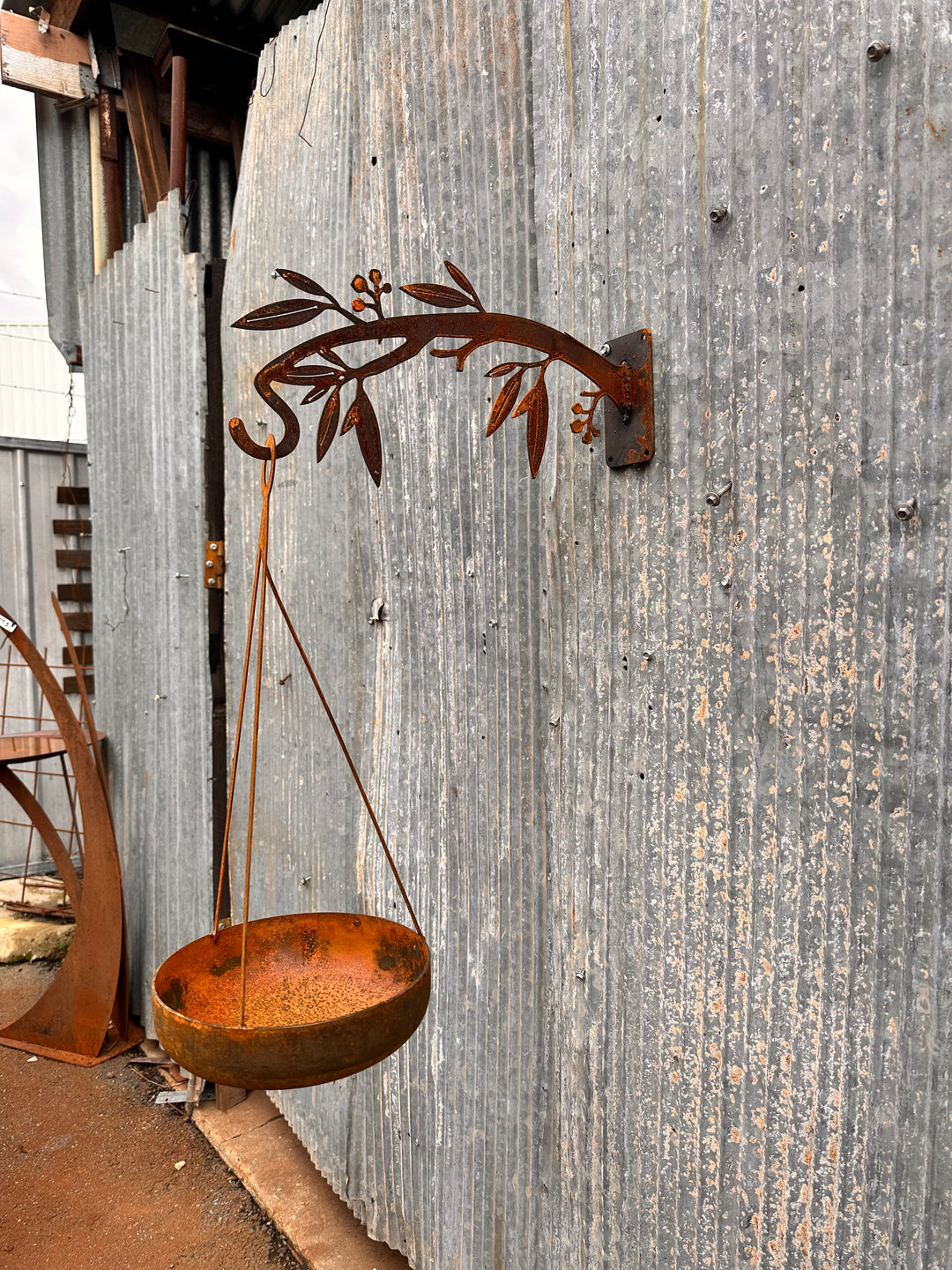 Hanging Metal Bird Bath or Feeder-Old n Dazed
