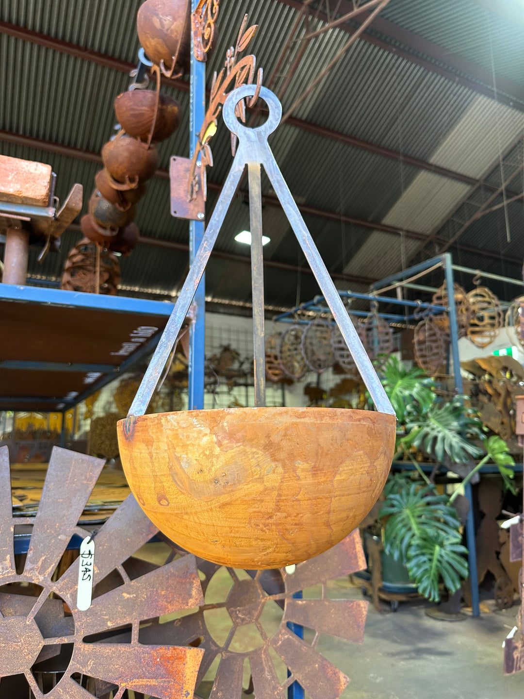 Hanging Pot-Old n Dazed