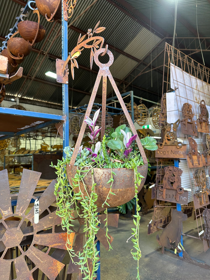 Hanging Pot-Old n Dazed