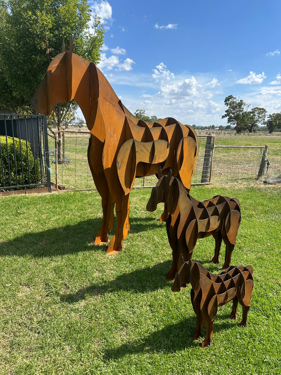 Horse - Metal garden Sculpture - Large Feature - Statement Piece-Old n Dazed