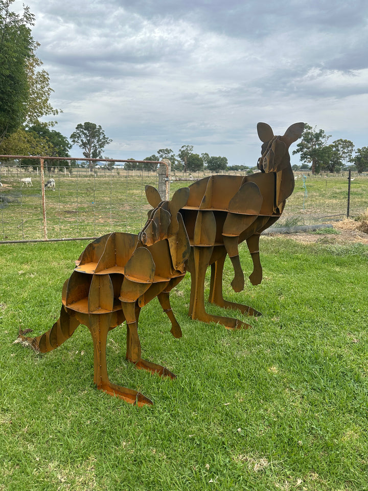 Kangaroo - Metal Sculpture - Large Garden Feature-Old n Dazed