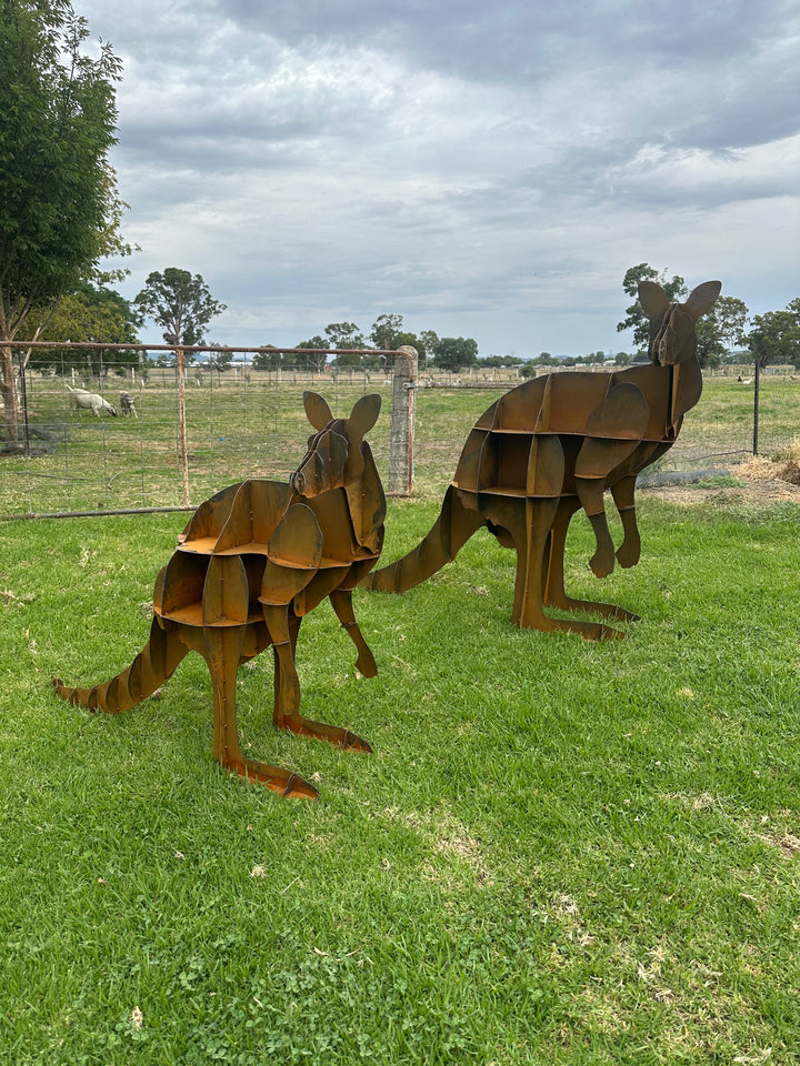 Kangaroo - Metal Sculpture - Large Garden Feature-Old n Dazed